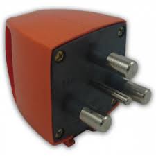 FICHA IND/C/BASE 2 X 16 AMP CON TIERRA